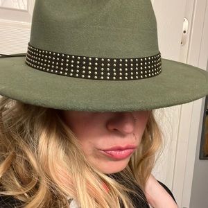 Hat hat witches need hats! This beauty is pure magic